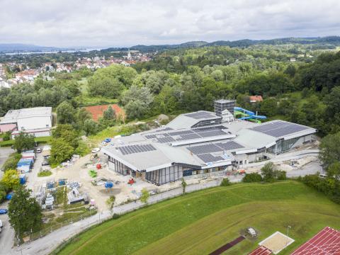 Der Bau des Schwaketenbades aus der Vogelperspektive